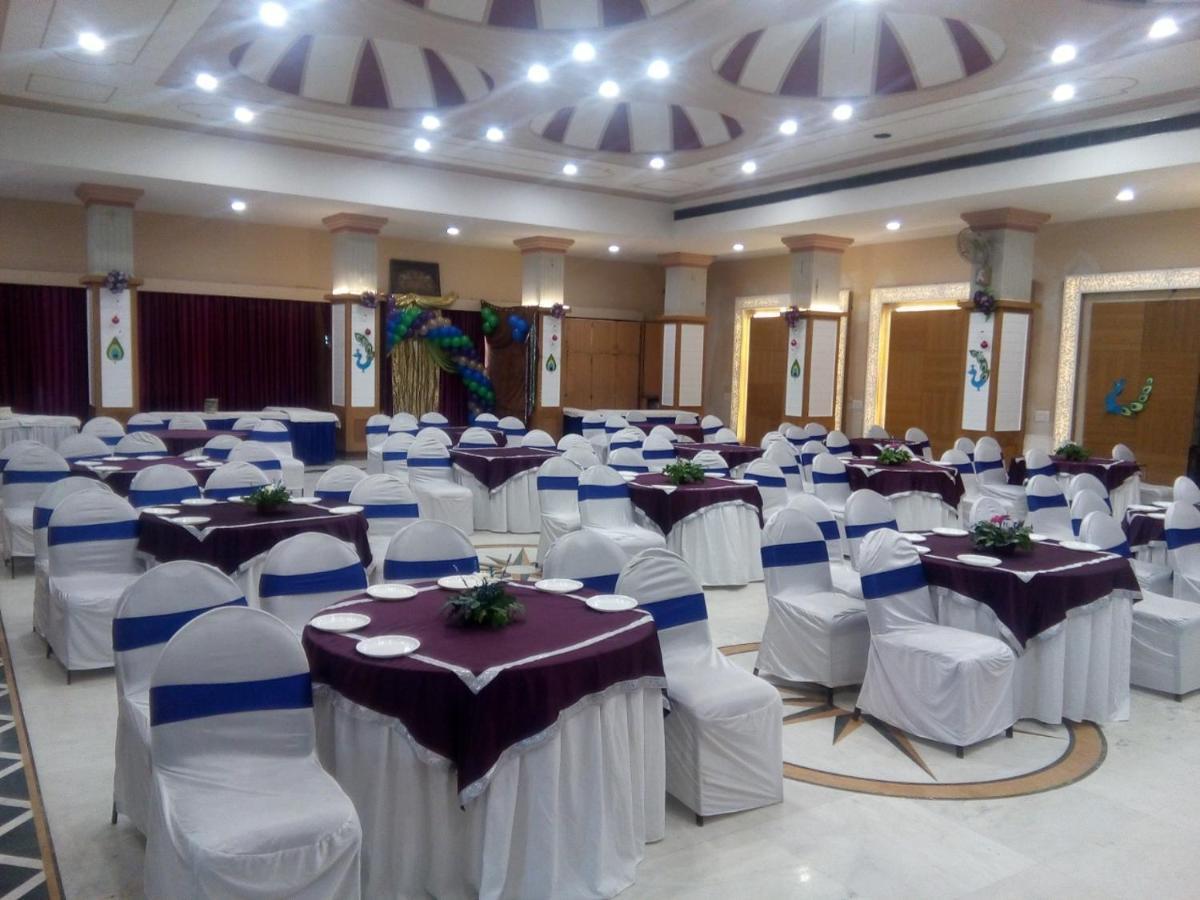 Hotel Shelter Gwalior Exterior photo