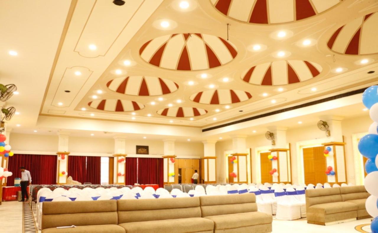 Hotel Shelter Gwalior Exterior photo