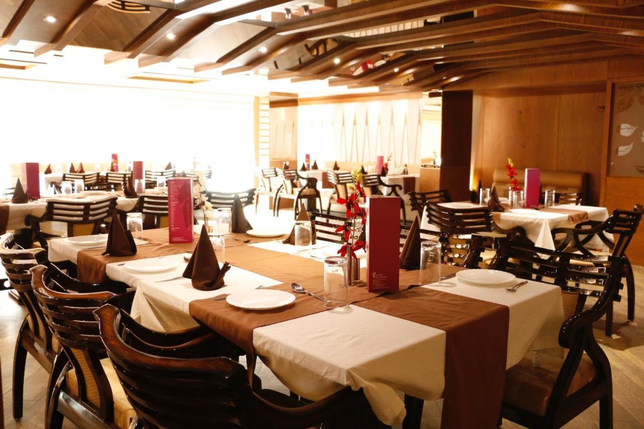 Hotel Shelter Gwalior Exterior photo