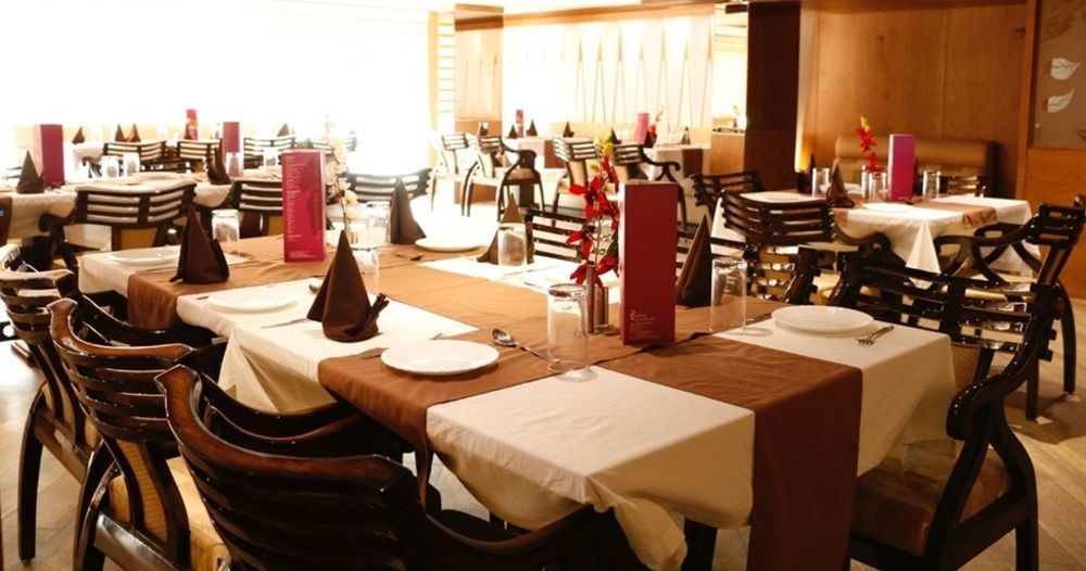 Hotel Shelter Gwalior Exterior photo